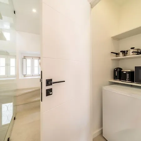بيت ضيافة Guestready - Charming Duplex In Heart Of Alfama Lisboa