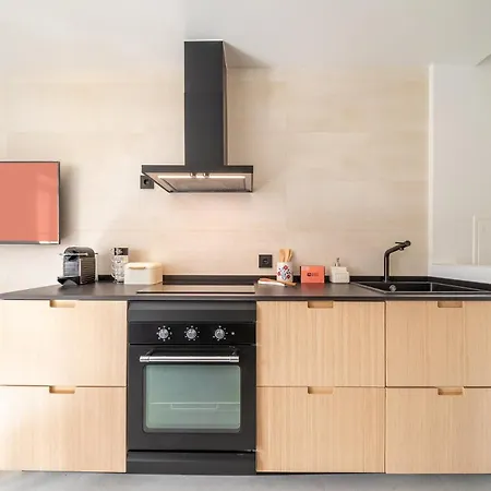 Guestready - Charming Duplex In Heart Of Alfama بيت ضيافة 4*