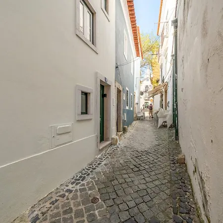 بيت ضيافة Guestready - Charming Duplex In Heart Of Alfama 4*